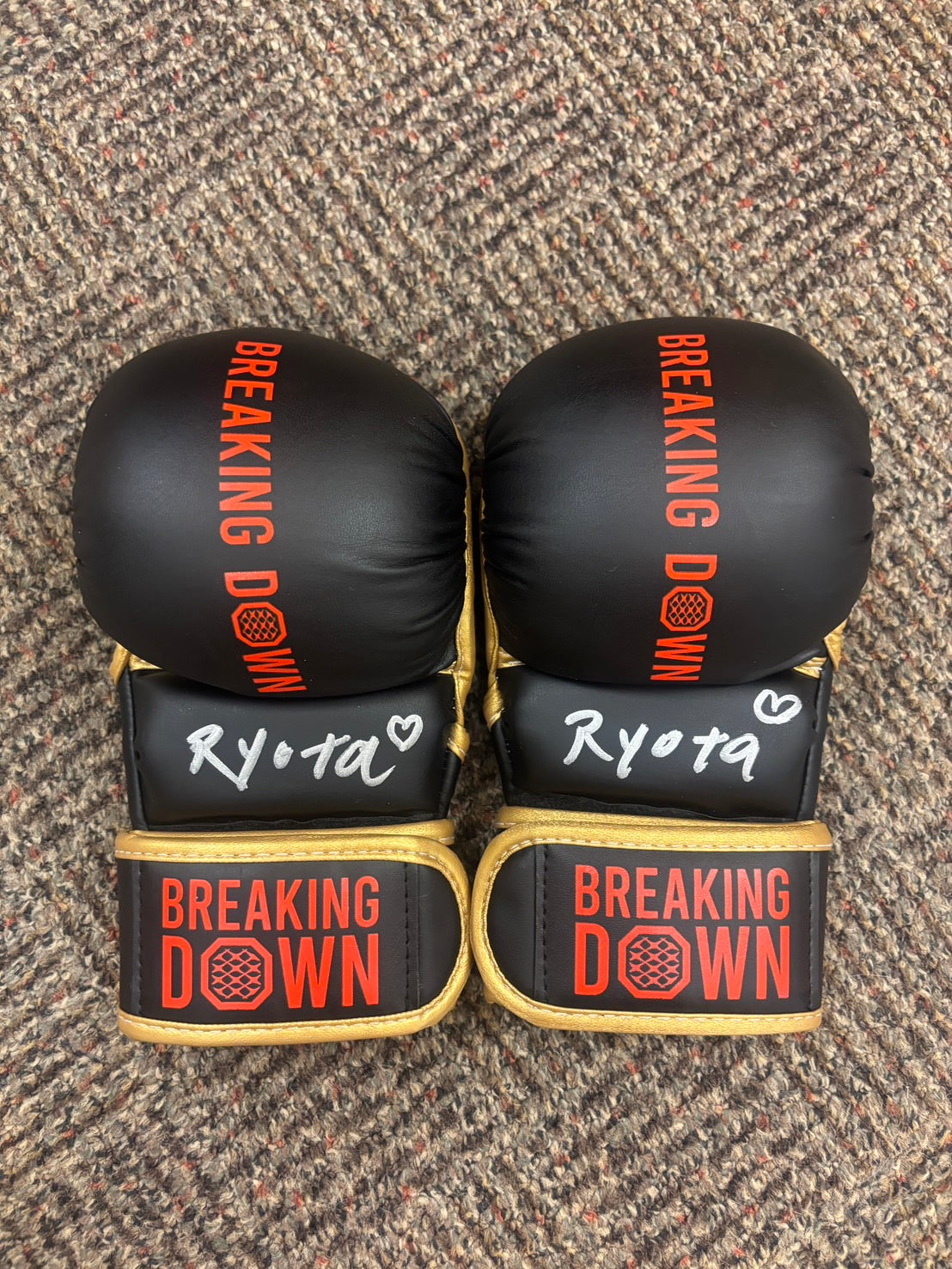 BreakingDown18.5 涼太選手サイン入りグローブ