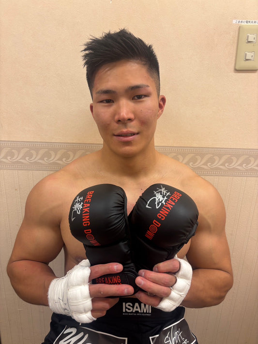 BreakingDown18.5 来夢己選手サイン入りグローブ