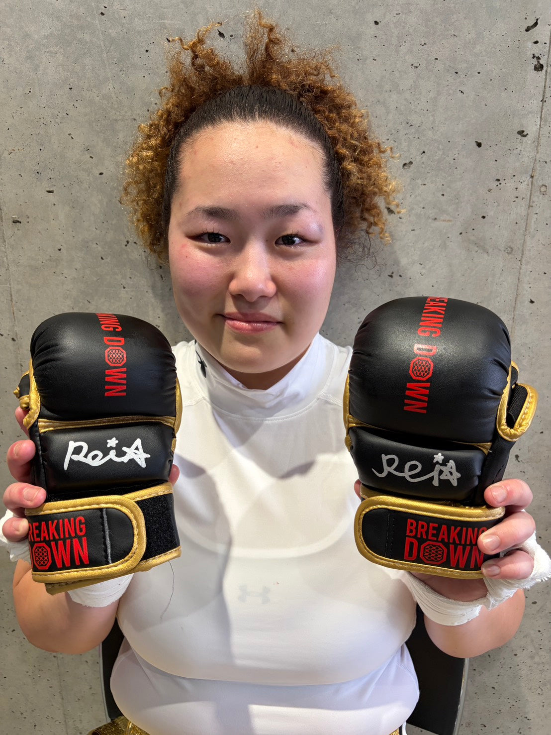 宮本禮 サイングローブ