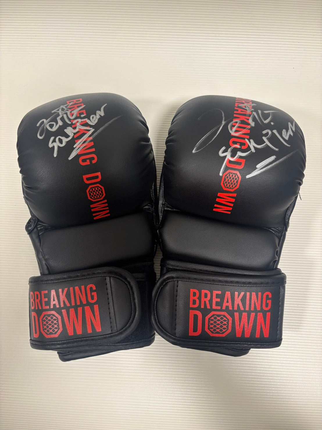 ブレイキングダウン使用パウンドグローブ Breaking Down MMA グローブ BLACK – BreakingDown ONLINE SHOP
