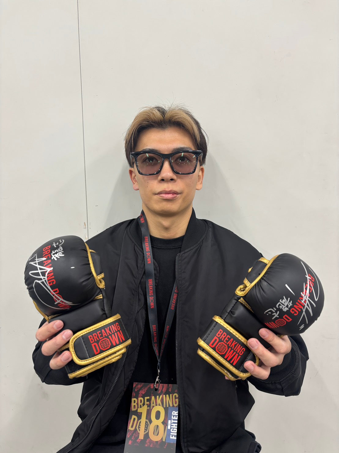 BreakingDown18 龍志選手サイン入りグローブ