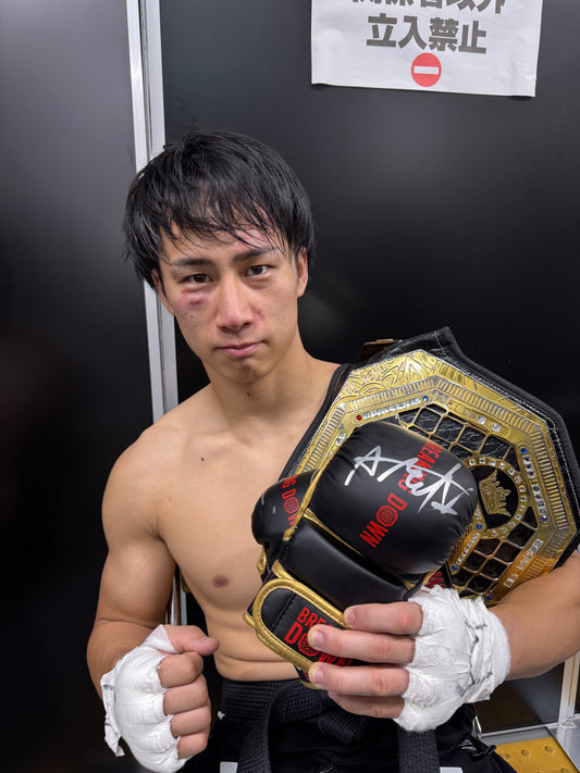 BreakingDown17 大野篤貴選手サイン入りグローブ